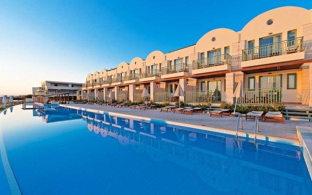 Giannoulis – Grand Bay Beach Resort - Adults Only