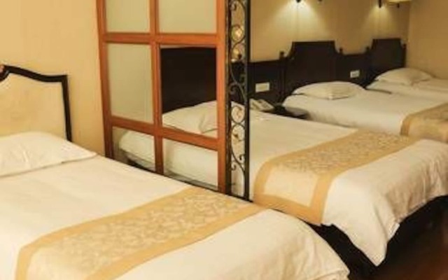 New Yuli Grand Business Hotel