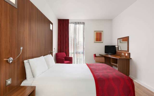 Ramada Encore by Wyndham Leicester City Centre