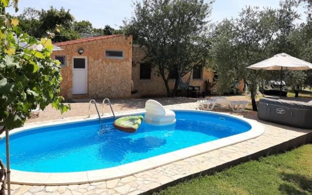 Holiday House Pulina