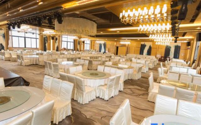 Galaxy International Hotel