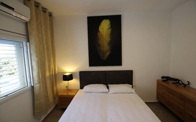Arendalzrail Apartments Khana Szenes St.