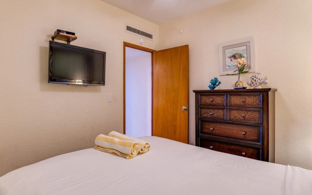 Kaanapali Shores #159 2 Bedroom Condo by RedAwning