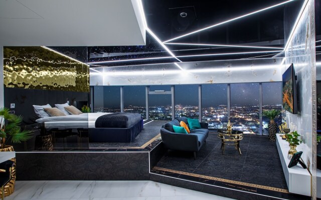 Apartments in Sky Tower with Bathtub near the window