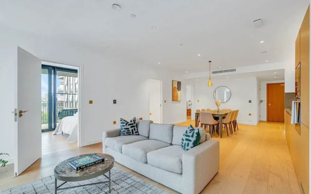 Chic 3-bedroom Condo