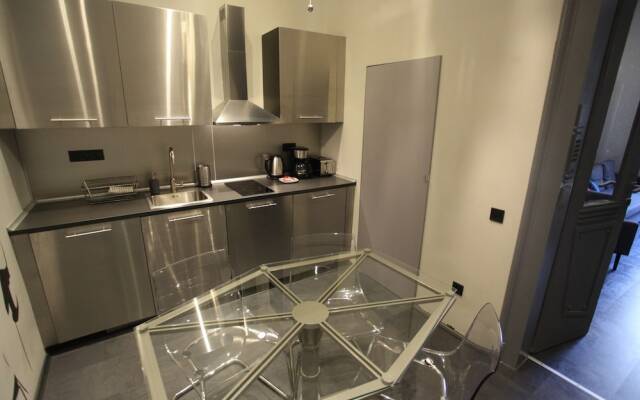 Dfive Apartments - Galactic