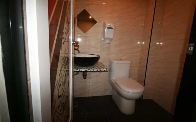 Hotel YTS