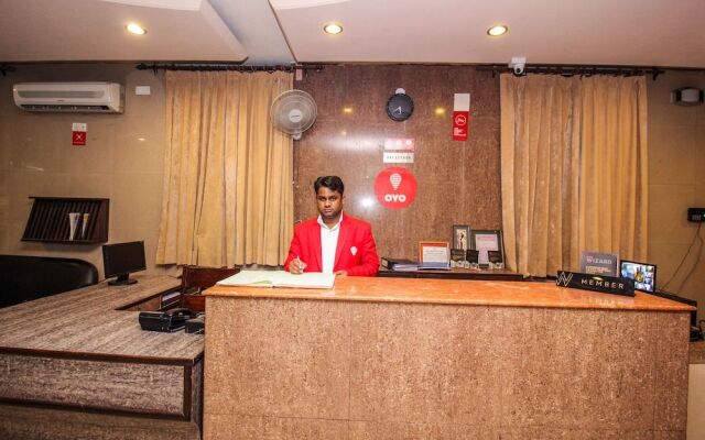 OYO Flagship 22531 C Scheme Ashok Nagar