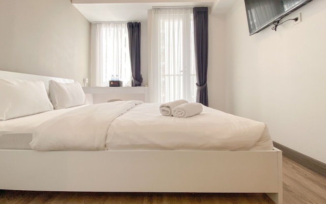 Well Furnished Studio Room At High Floor Tokyo Riverside Pik 2 Apartment – Guest Rooms – Jakarta