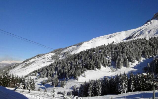 Appartement Méribel, 2 pièces, 4 personnes - FR-1-182-2