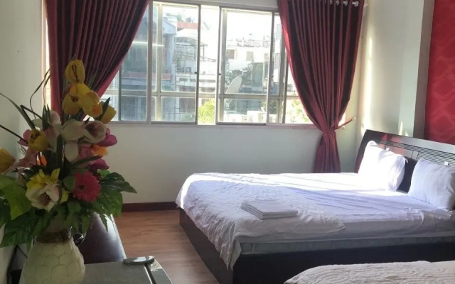 Long Son Hotel