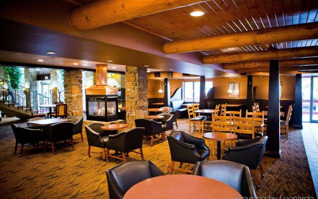 Regency Lodge