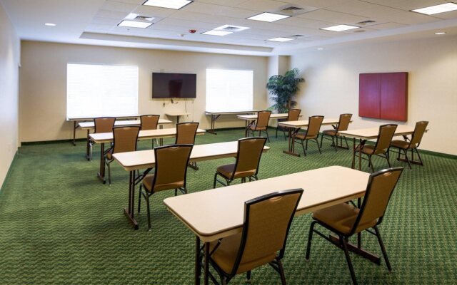 Fairfield Inn & Suites South Boston