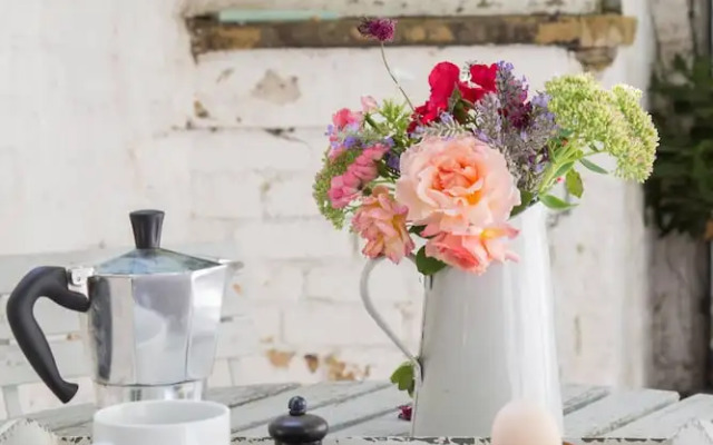 Ifield Road X by Onefinestay