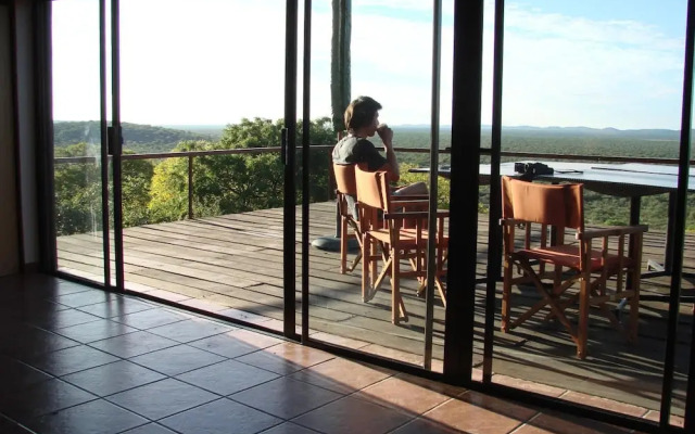 Onduri Lodge - In Okaukuejo