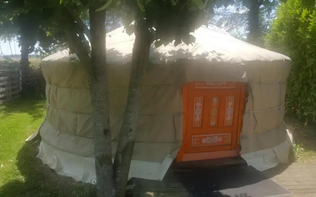 Yourte 4 personnes proche Provins et Disney