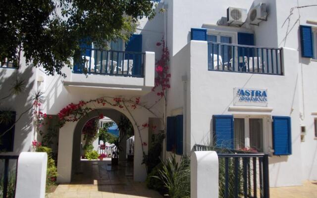 Astra Apartments Hotel