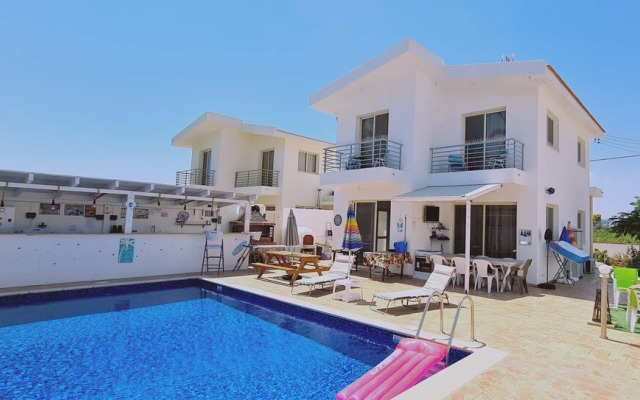 Villa Maria Petounta by STAY BnB
