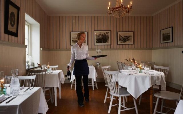 Kivikstrand Badhotell