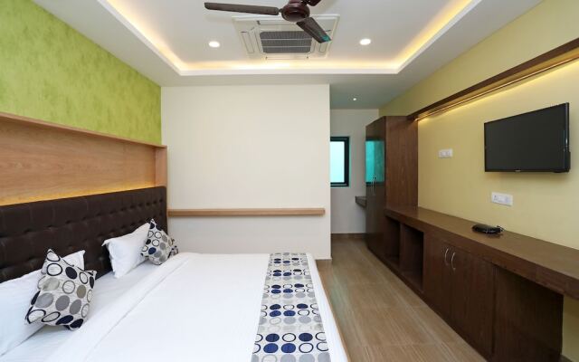 OYO 11666 Hotel Prakash Inn