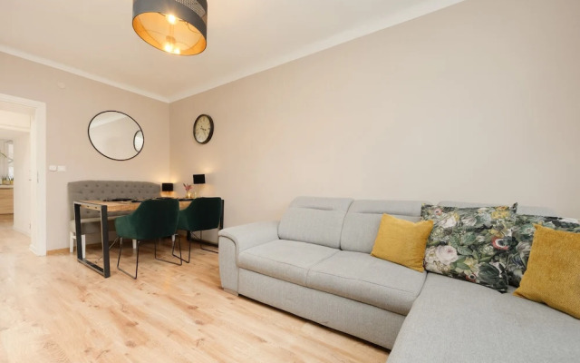 Unique Apartment in Warsaw by Renters