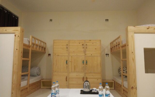 The Pushkar Ramblers Hub