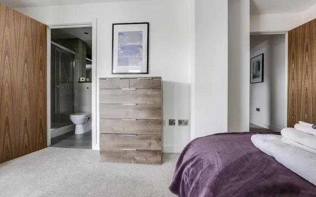 Modern 2BR Townhouse with Private Terrace