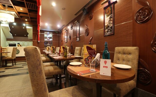 OYO 3194 Hotel Dayal International