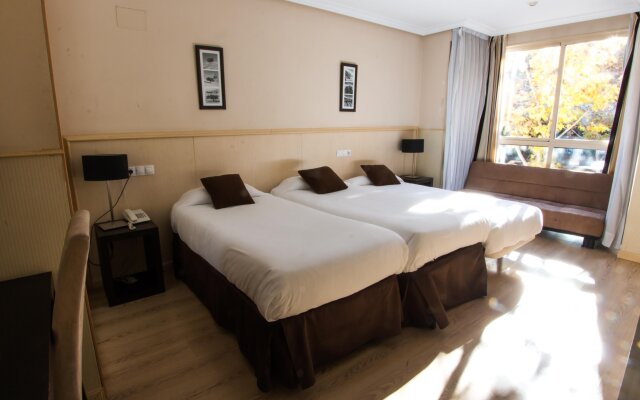 Hotel Suites Feria de Madrid