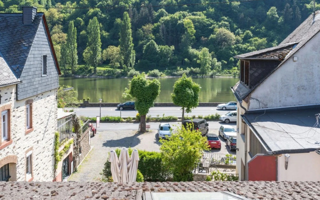 Tante Agnes Ediger-eller