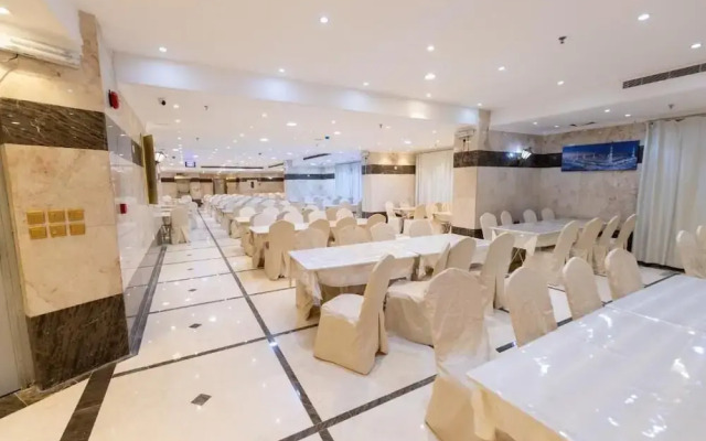 Safeer Almisk Hotel
