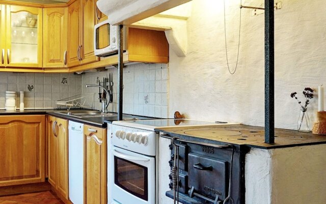 6 Person Holiday Home in Malmköping