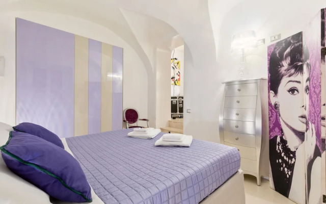 Monserrato Design Apartment in Navona