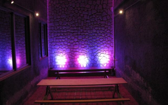 Guest Green - Adults Only - Hostel