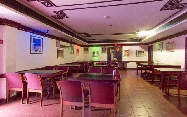 The Pearlview Regency