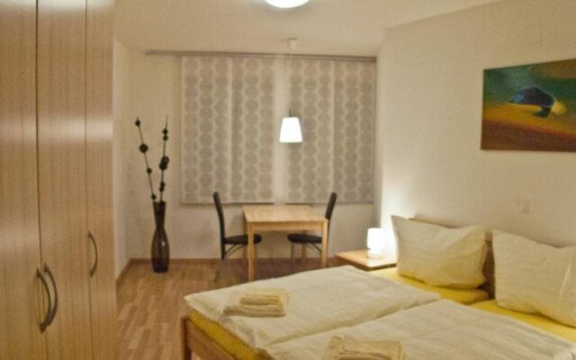Hazienda Apartments