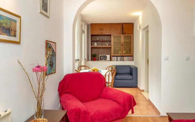 Apartment Relax – 1.4km from the Old town