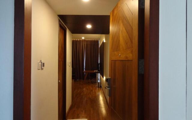 Woodies Bleisure Hotel