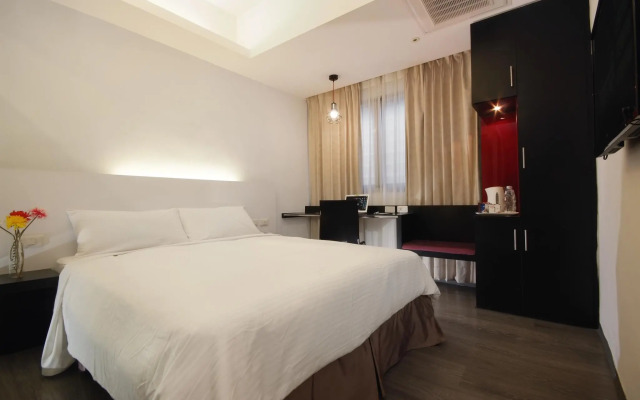 Yes Hotel