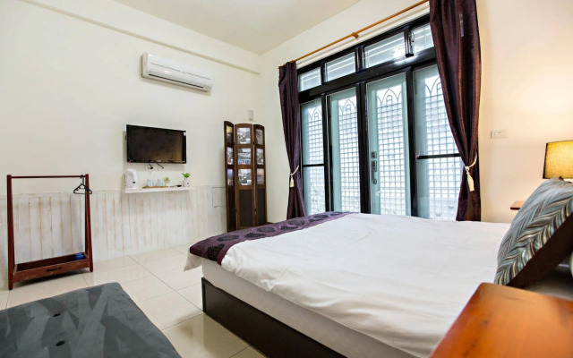 Lane 82 B&B