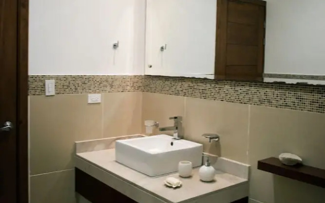 Beachfront Upscale House in Telchac