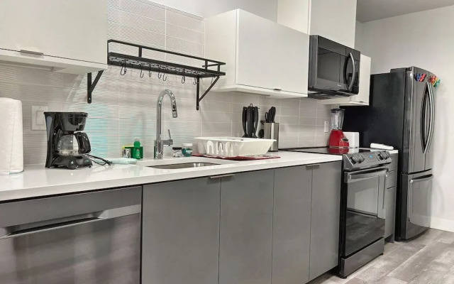 Melrose Rooftop Boutique Residences