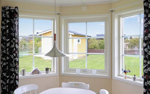 4 Person Holiday Home in Tvaaker