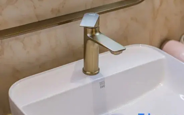 Meipeng Light Luxury Hotel (Beijing Fatou Subway Station Branch)