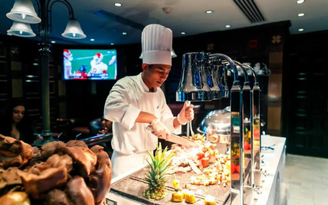 Swissotel Al Murooj Dubai Hotel