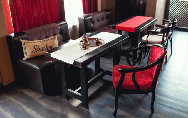 Shadow Boutique Hotel & Spa