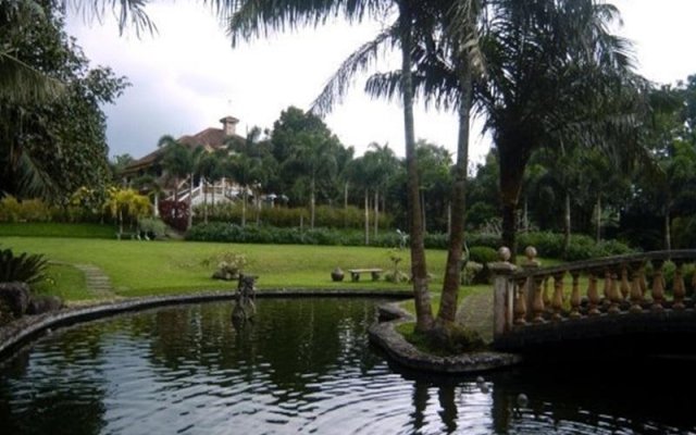 Hillcreek Gardens Tagaytay Hotel