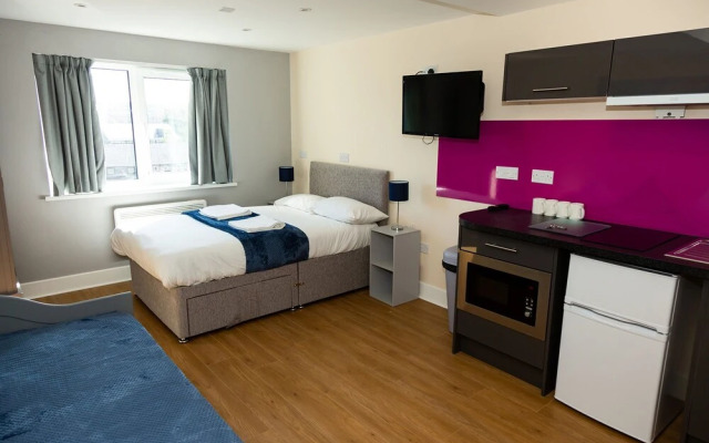 Alexander Apartments Studios