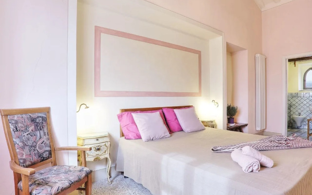 Spacious Holiday Home in Palaia With Private Pool