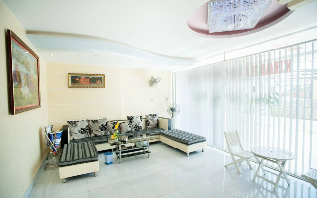 Duong Chau Hotel